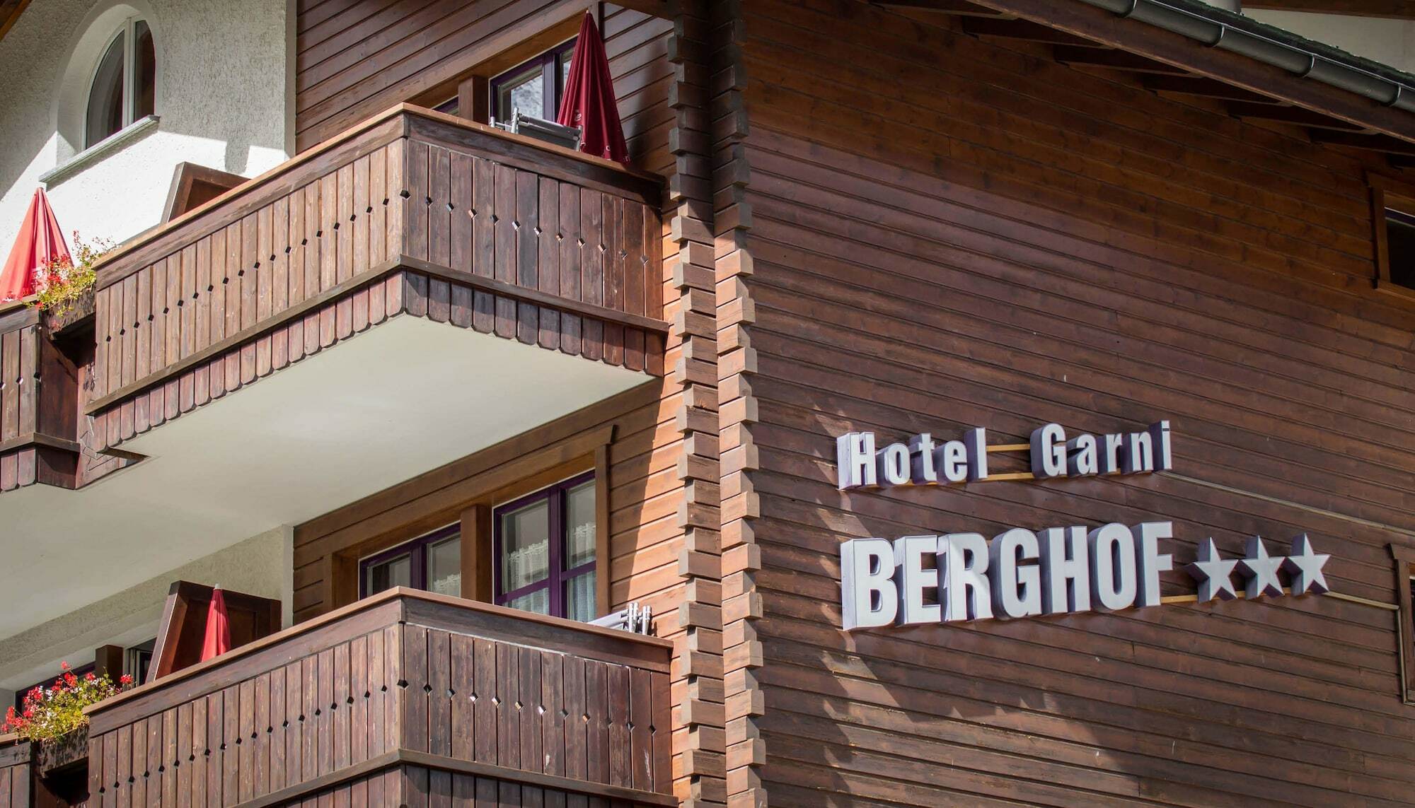 Berghof Garni - The Dom Collection Bed and Breakfast Saas-Fee Buitenkant foto
